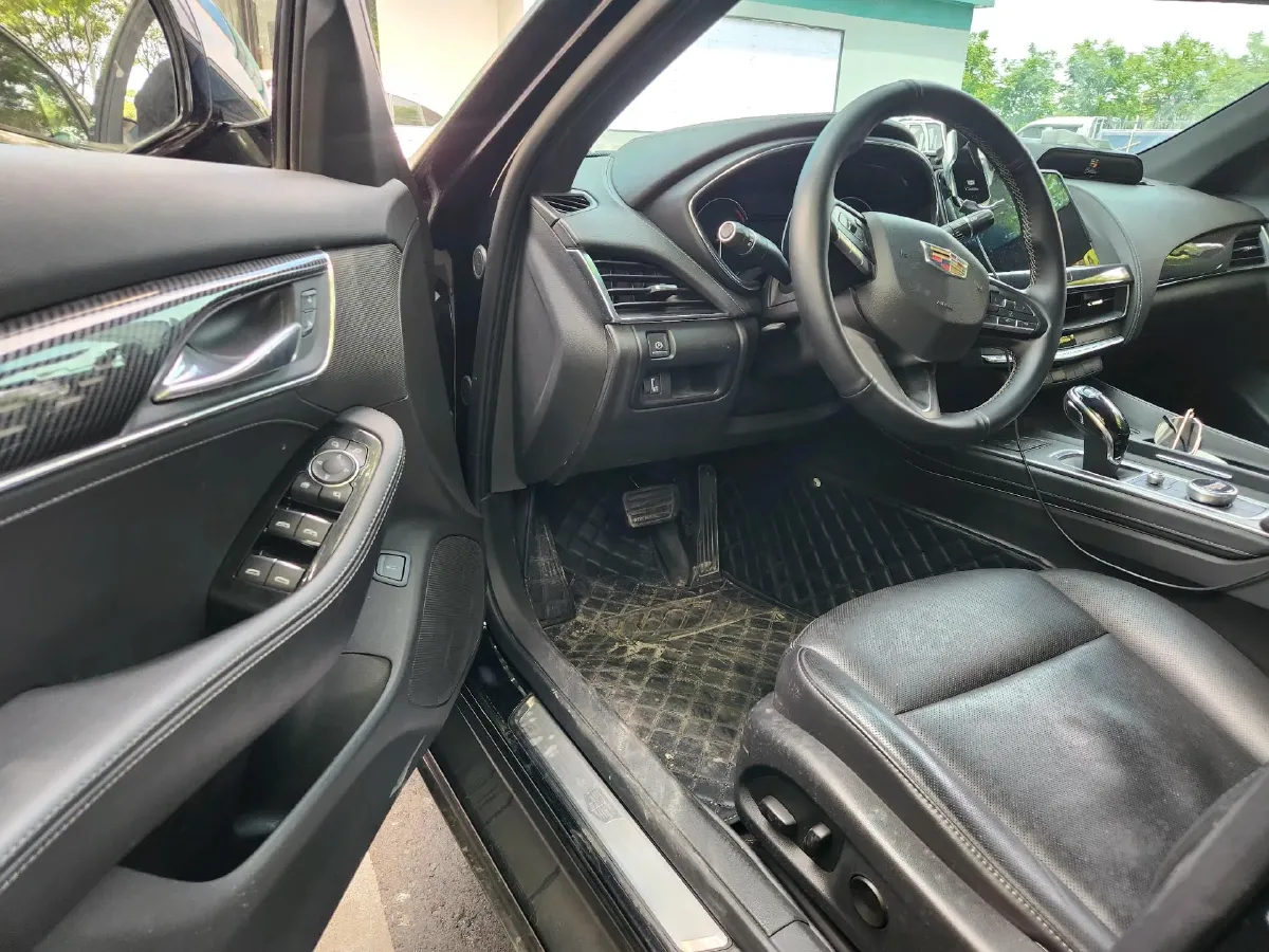 2022 Cadillac CT5 2.0T 237HP L4 10AT,autocango,china used car exporter,china ev exporter,chinese used car exporter,chinese used ev exporter