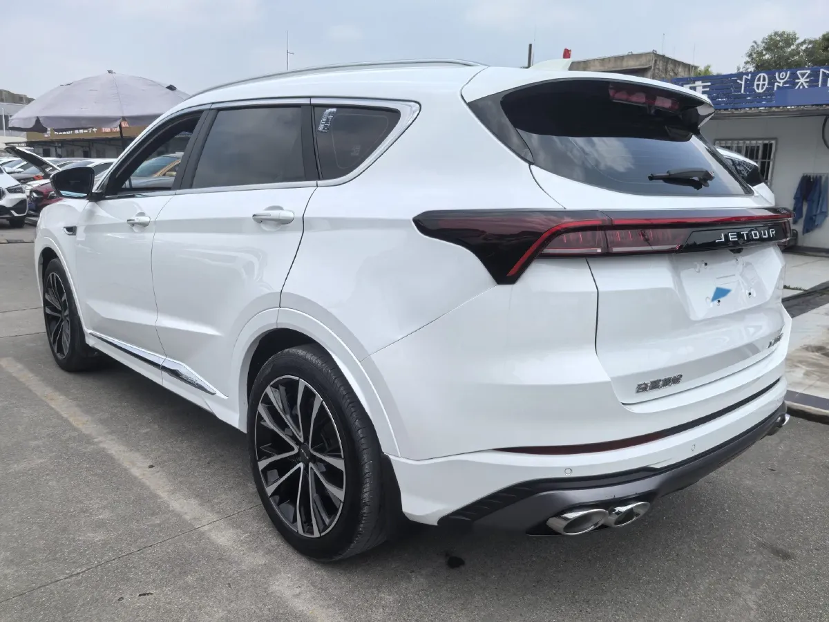 2021 Chery Tiggo 8 Plus 1.6T 197HP L4 7DCT,autocango,china used car exporter,china ev exporter,chinese used car exporter,chinese used ev exporter