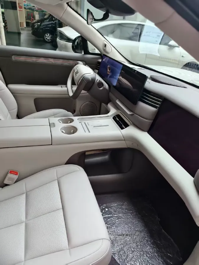 2026 IM LS6 BEV,autocango,china used car exporter,china ev exporter,chinese used car exporter,chinese used ev exporter