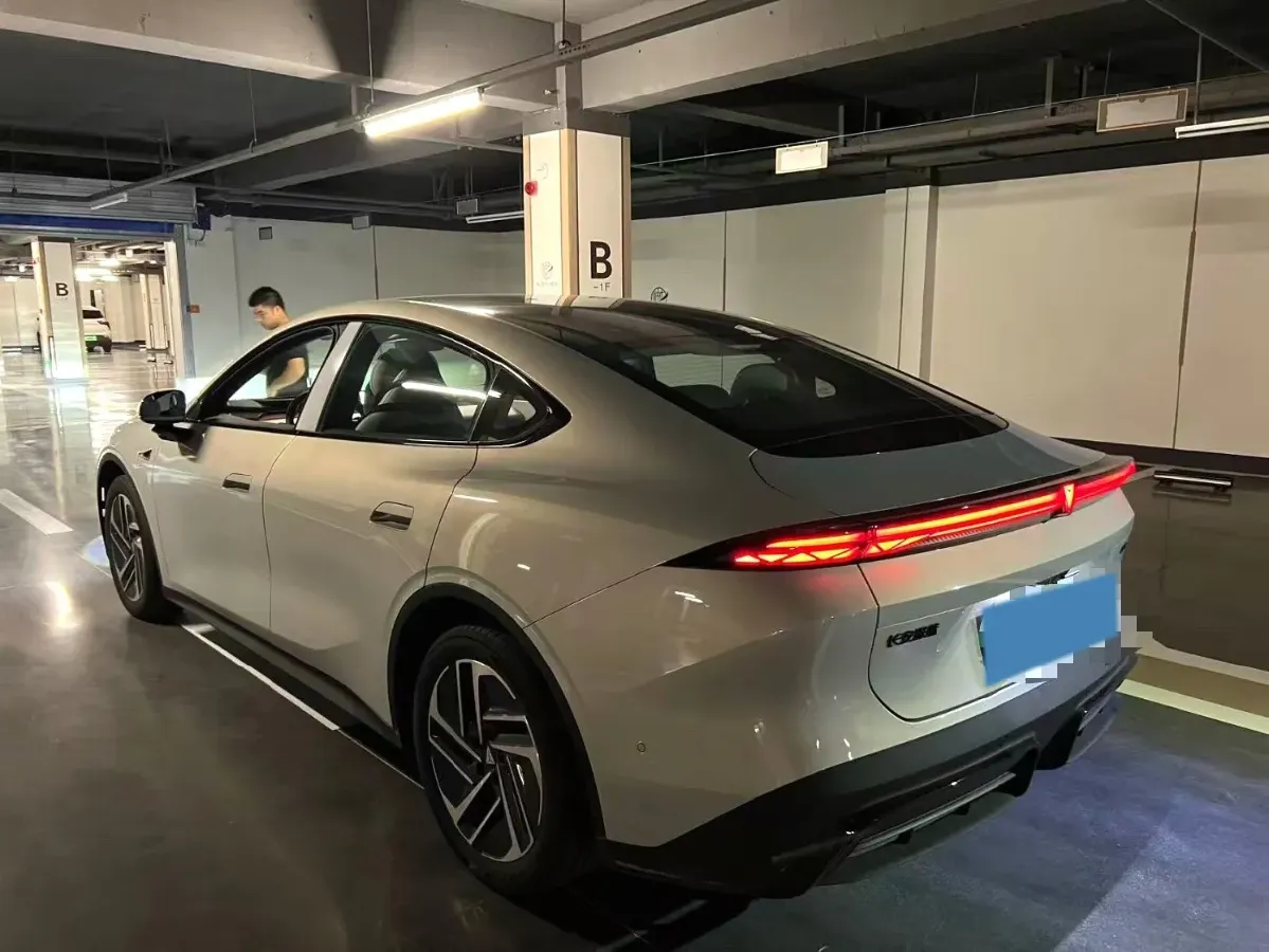 2026 Deepal L06 BEV,autocango,china used car exporter,china ev exporter,chinese used car exporter,chinese used ev exporter