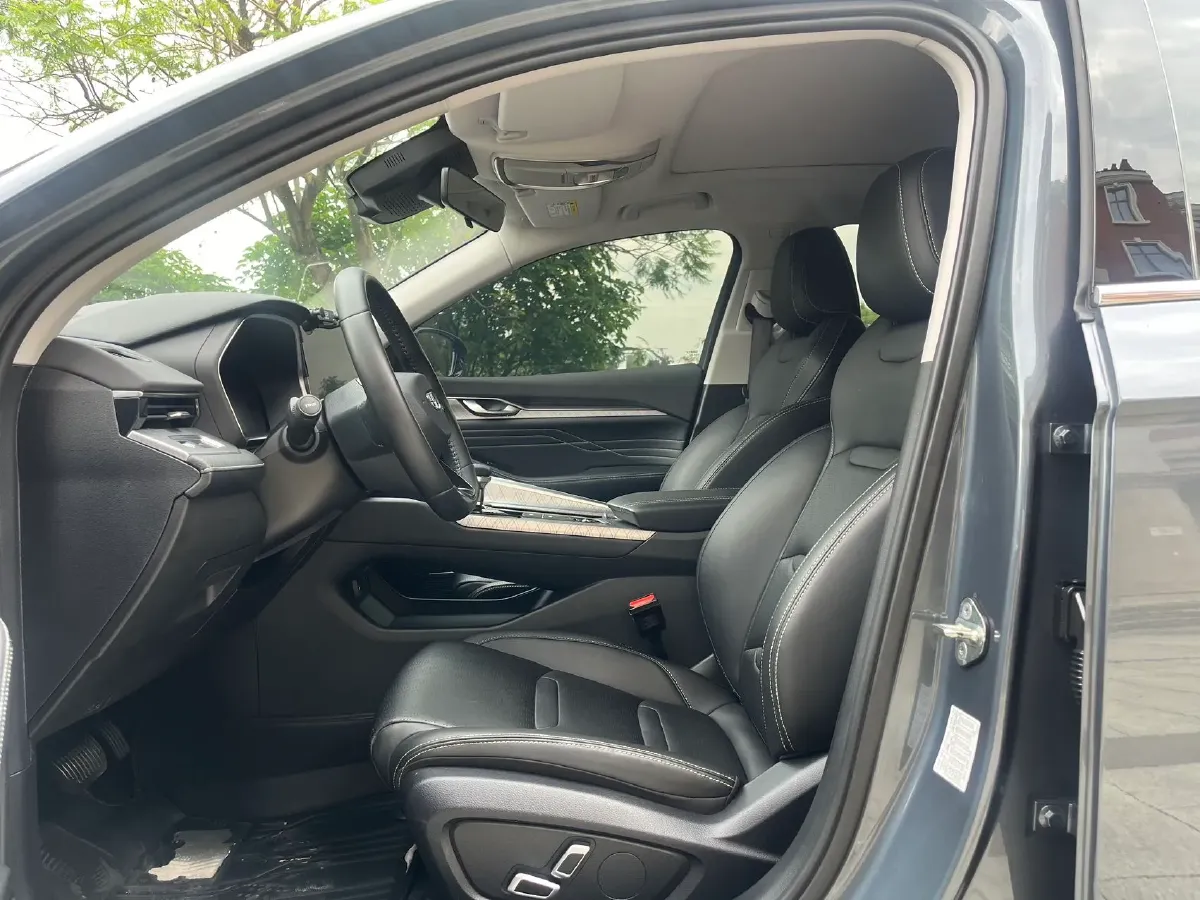 2023 Geely Preface 2.0T 190HP L4 7DCT,autocango,china used car exporter,china ev exporter,chinese used car exporter,chinese used ev exporter
