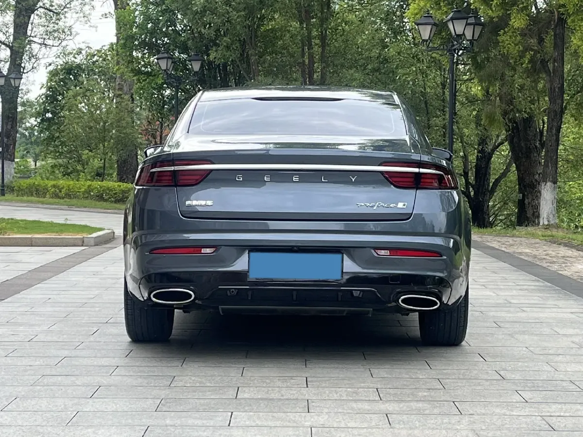 2023 Geely Preface 2.0T 190HP L4 7DCT,autocango,china used car exporter,china ev exporter,chinese used car exporter,chinese used ev exporter