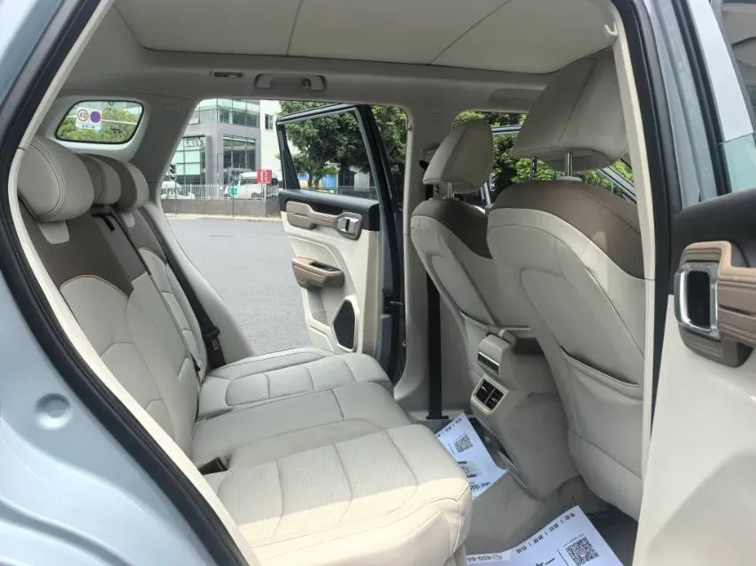 2020 Geely ICON 1.5T 177HP L3 7DCT,autocango,china used car exporter,china ev exporter,chinese used car exporter,chinese used ev exporter