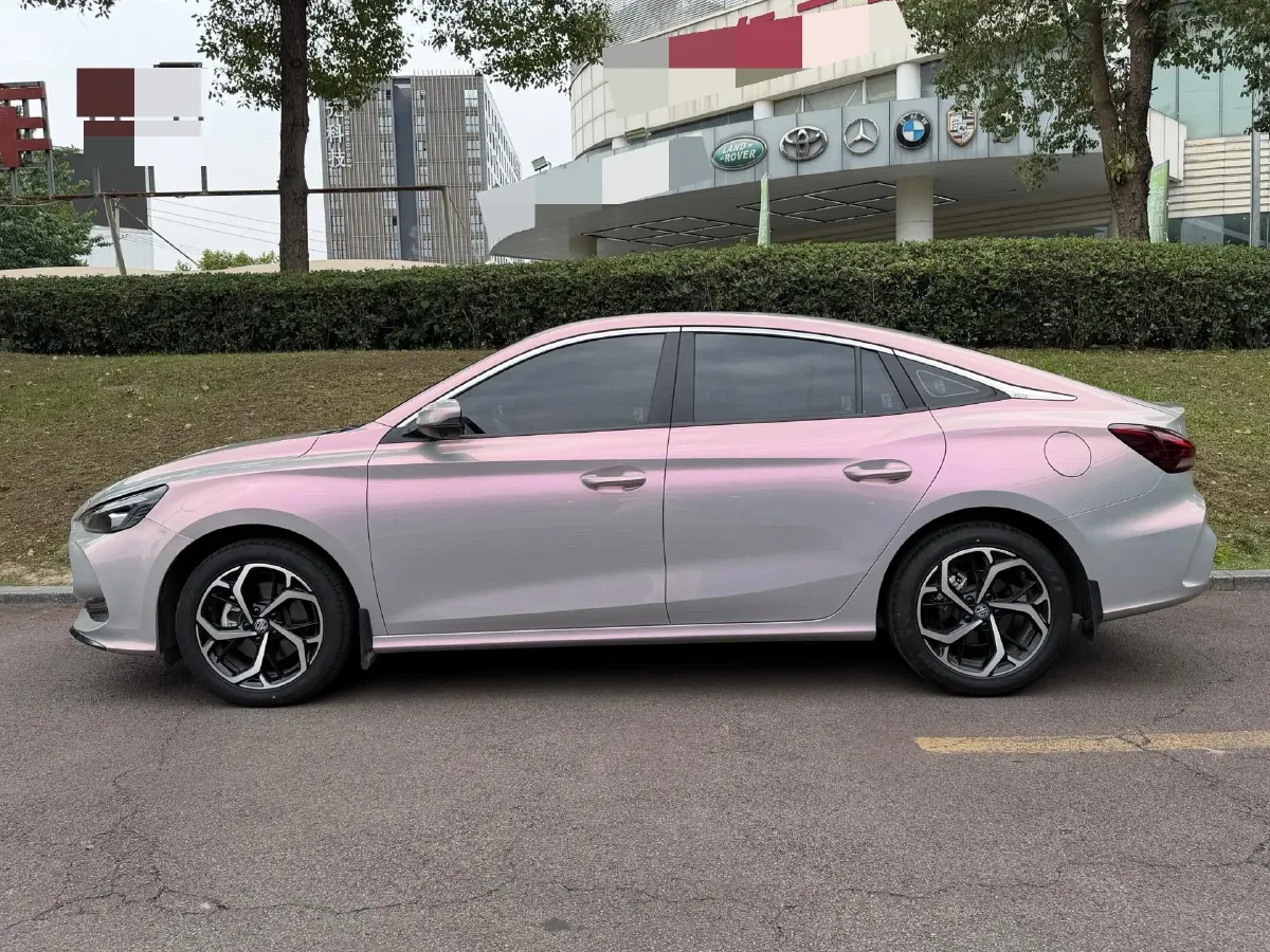 2025 MG 5 1.5T 181HP L4 7DCT,autocango,china used car exporter,china ev exporter,chinese used car exporter,chinese used ev exporter