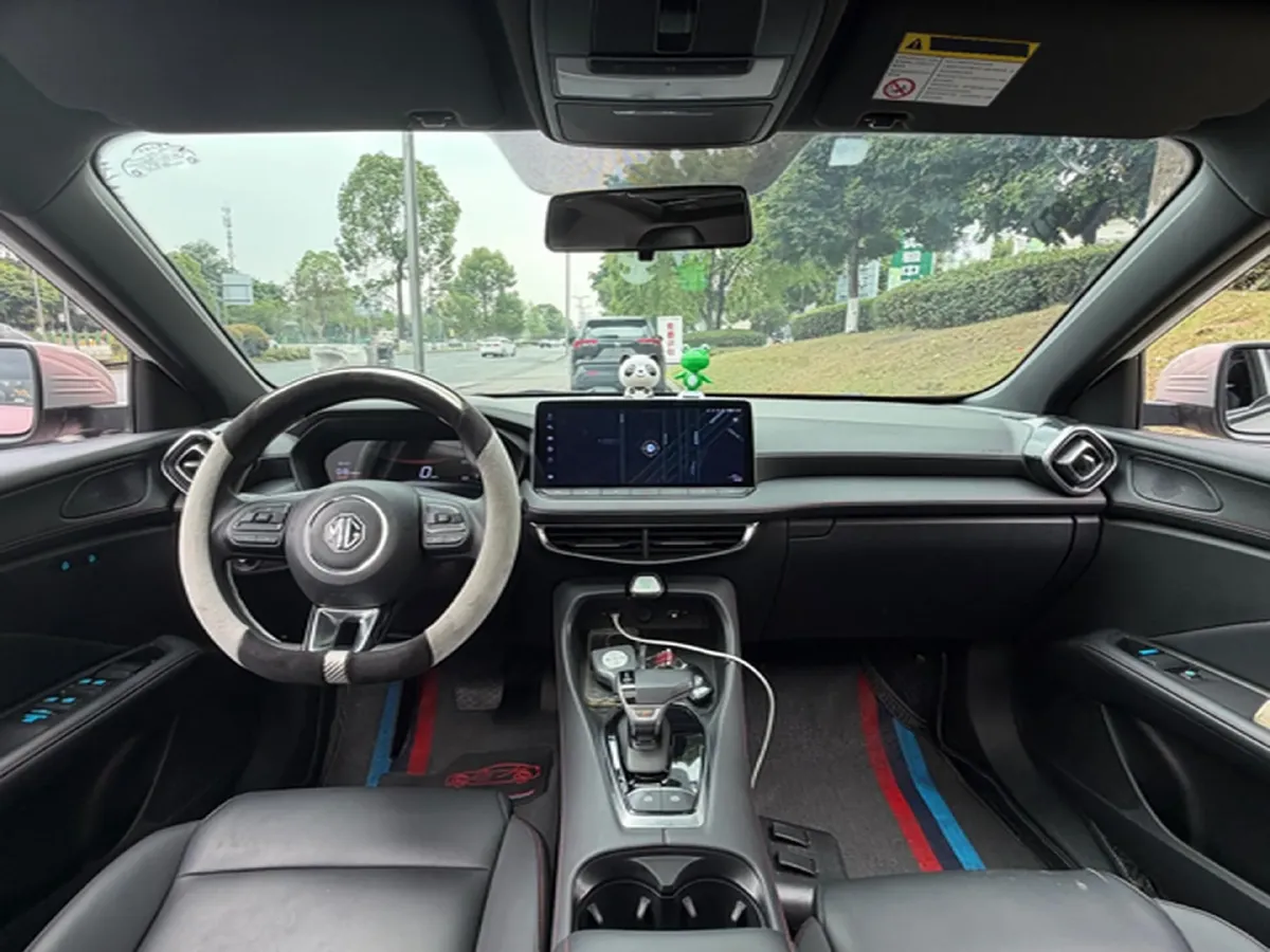 2025 MG 5 1.5T 181HP L4 7DCT,autocango,china used car exporter,china ev exporter,chinese used car exporter,chinese used ev exporter
