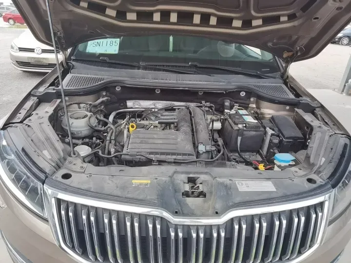 2021 Skoda Karoq 1.4T 150HP L4 7DCT,autocango,china used car exporter,china ev exporter,chinese used car exporter,chinese used ev exporter