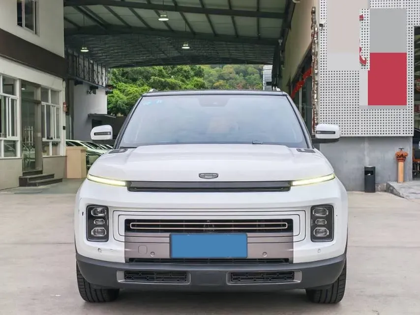 2020 Geely ICON 1.5T 177HP L3 7DCT,autocango,china used car exporter,china ev exporter,chinese used car exporter,chinese used ev exporter