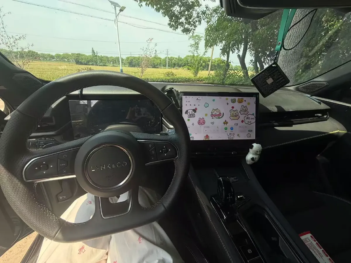 2023 MAXUS G50 1.5T 181HP L4 7DCT,autocango,china used car exporter,china ev exporter,chinese used car exporter,chinese used ev exporter