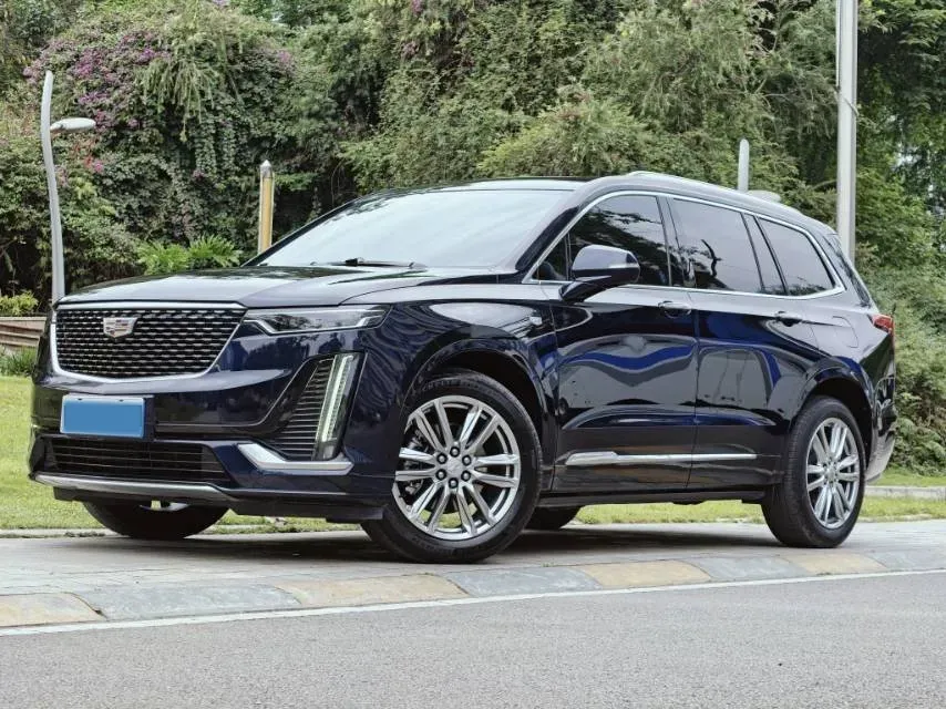 2022 Cadillac XT6 2.0T 237HP L4 9AT,autocango,china used car exporter,china ev exporter,chinese used car exporter,chinese used ev exporter