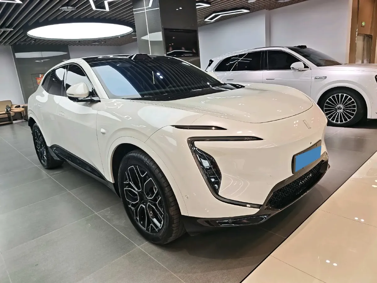 2026 Avatr 07 1.5T 156HP L4 REEV,autocango,china used car exporter,china ev exporter,chinese used car exporter,chinese used ev exporter