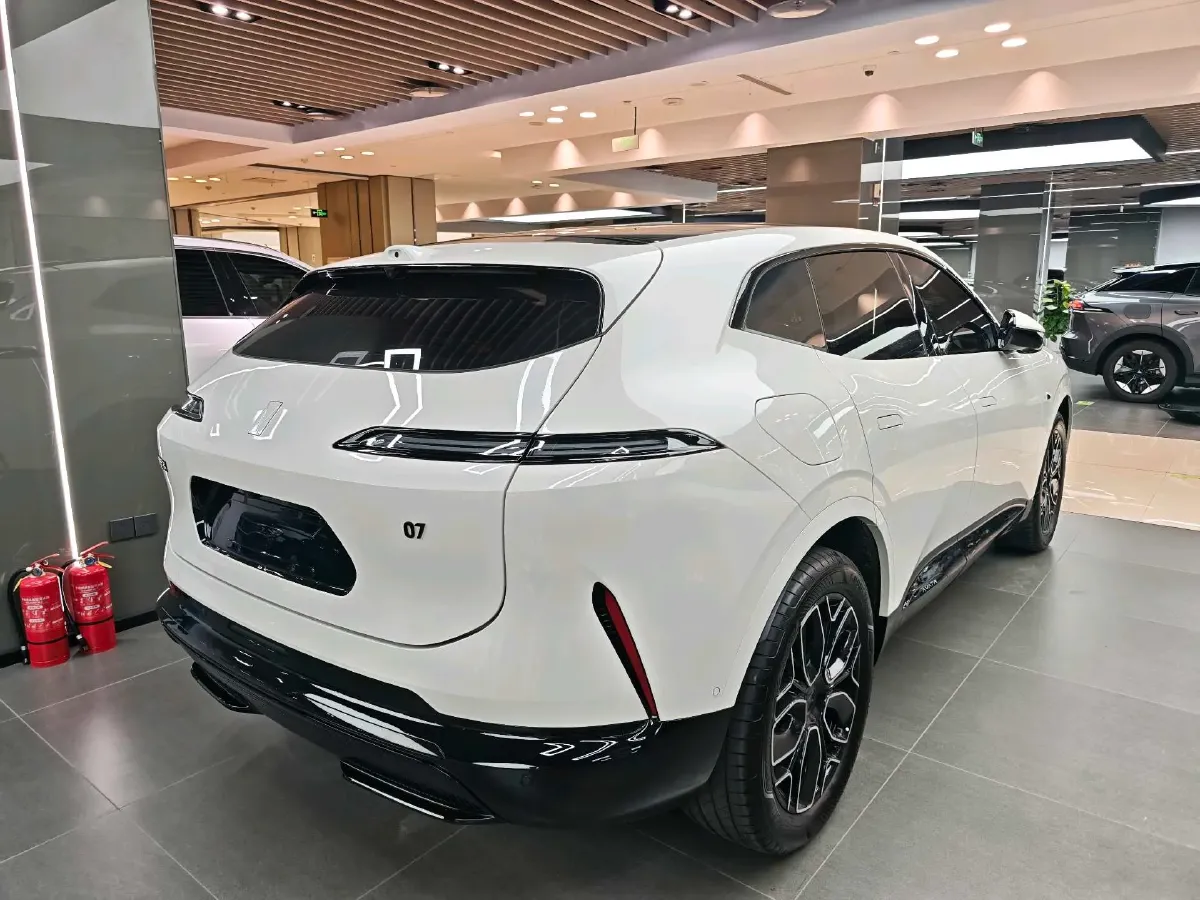2026 Avatr 07 1.5T 156HP L4 REEV,autocango,china used car exporter,china ev exporter,chinese used car exporter,chinese used ev exporter