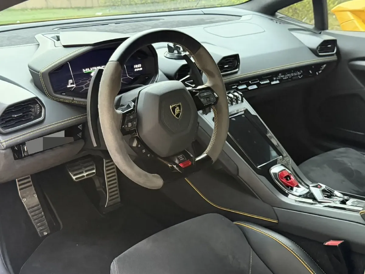 2020 Lamborghini Huracán 5.2L 611HP V10 7DCT,autocango,china used car exporter,china ev exporter,chinese used car exporter,chinese used ev exporter