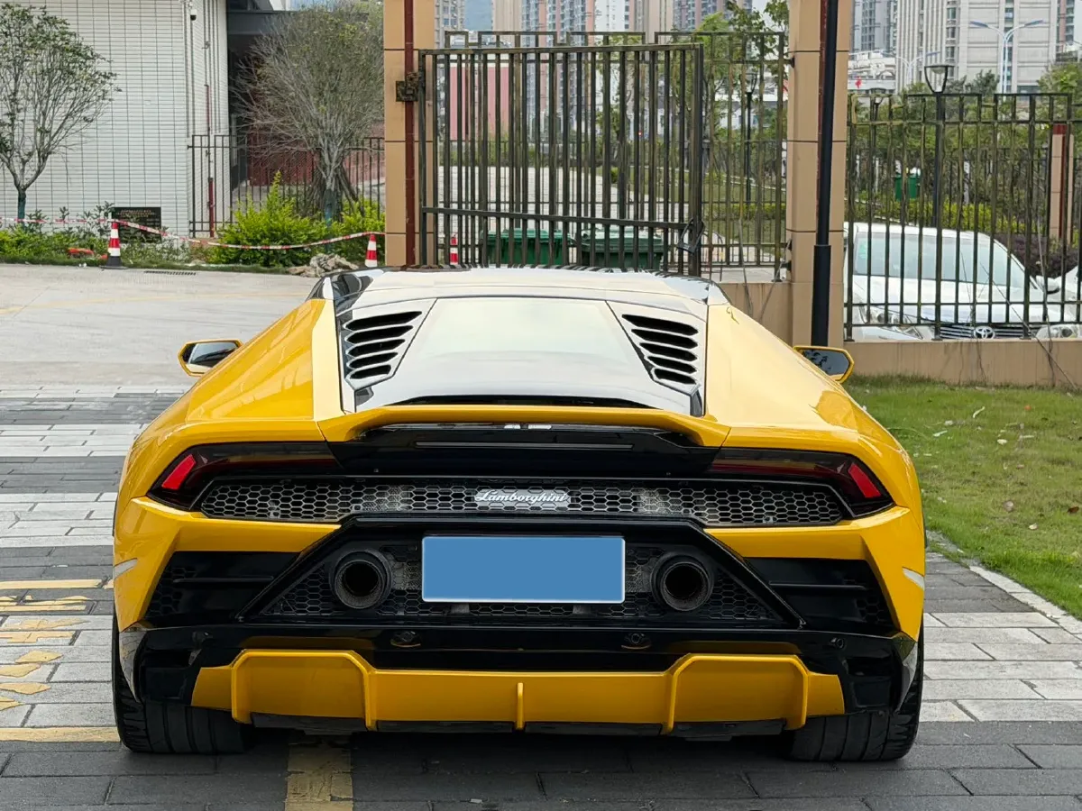 2020 Lamborghini Huracán 5.2L 611HP V10 7DCT,autocango,china used car exporter,china ev exporter,chinese used car exporter,chinese used ev exporter