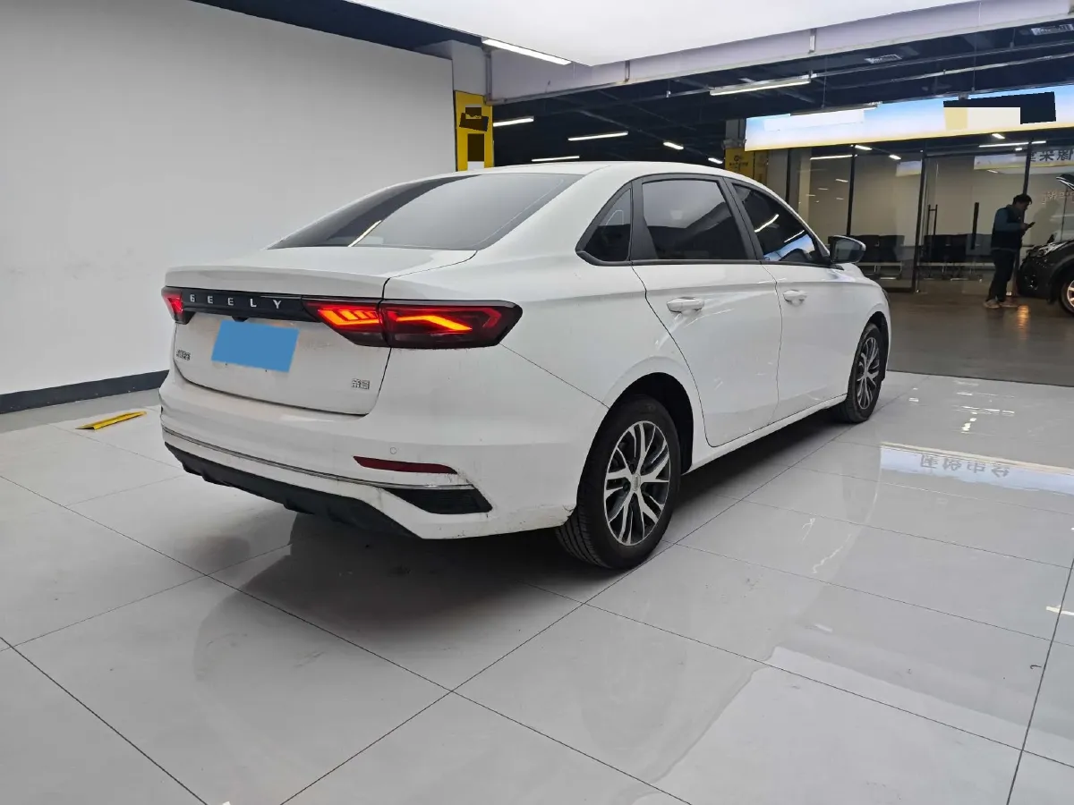 2025 Geely Emgrand 1.5L 127HP L4 CVT,autocango,china used car exporter,china ev exporter,chinese used car exporter,chinese used ev exporter
