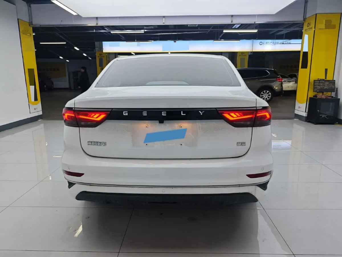 2025 Geely Emgrand 1.5L 127HP L4 CVT,autocango,china used car exporter,china ev exporter,chinese used car exporter,chinese used ev exporter