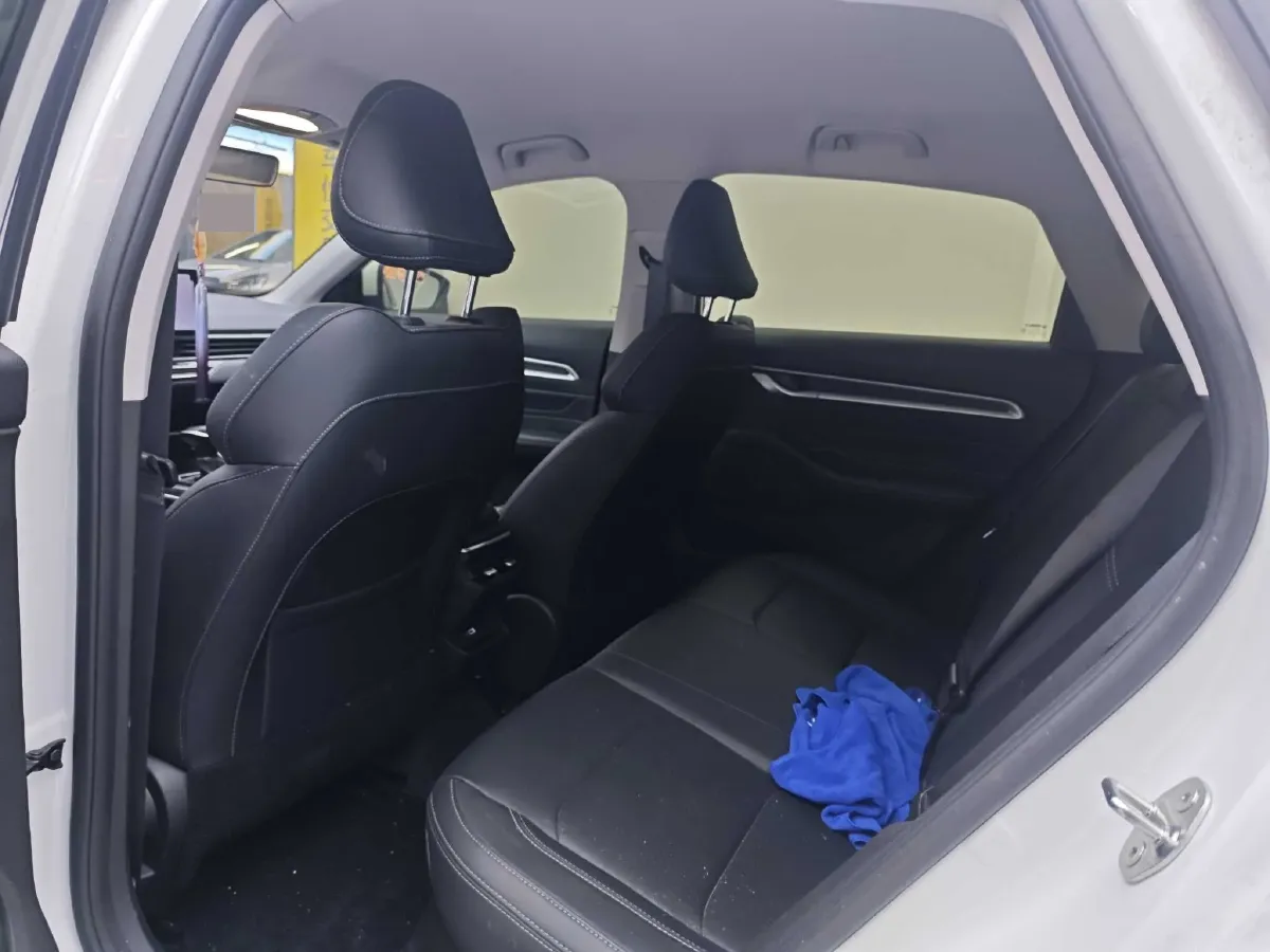 2025 Geely Emgrand 1.5L 127HP L4 CVT,autocango,china used car exporter,china ev exporter,chinese used car exporter,chinese used ev exporter