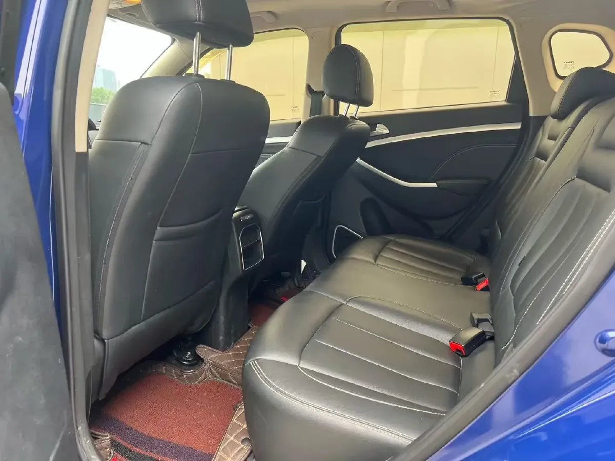 2019 Yema BoJun 1.5T 156HP L4 6MT,autocango,china used car exporter,china ev exporter,chinese used car exporter,chinese used ev exporter