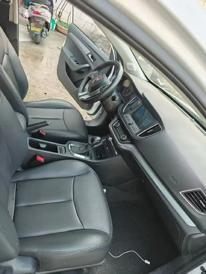 2018 Roewe 360 1.5L 116HP L4 4AT,autocango,china used car exporter,china ev exporter,chinese used car exporter,chinese used ev exporter
