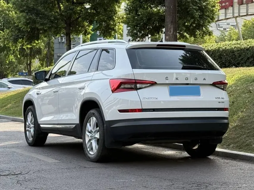 2019 Skoda Kodiak GT 2.0T 220HP L4 7DCT,autocango,china used car exporter,china ev exporter,chinese used car exporter,chinese used ev exporter