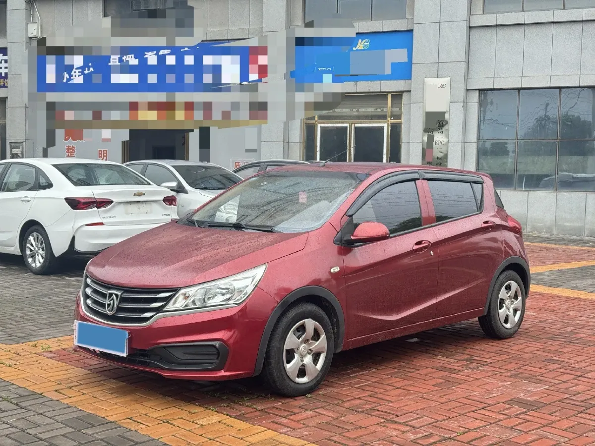 2017 BaoJun 310W 1.2L 82HP L4 6MT,autocango,china used car exporter,china ev exporter,chinese used car exporter,chinese used ev exporter