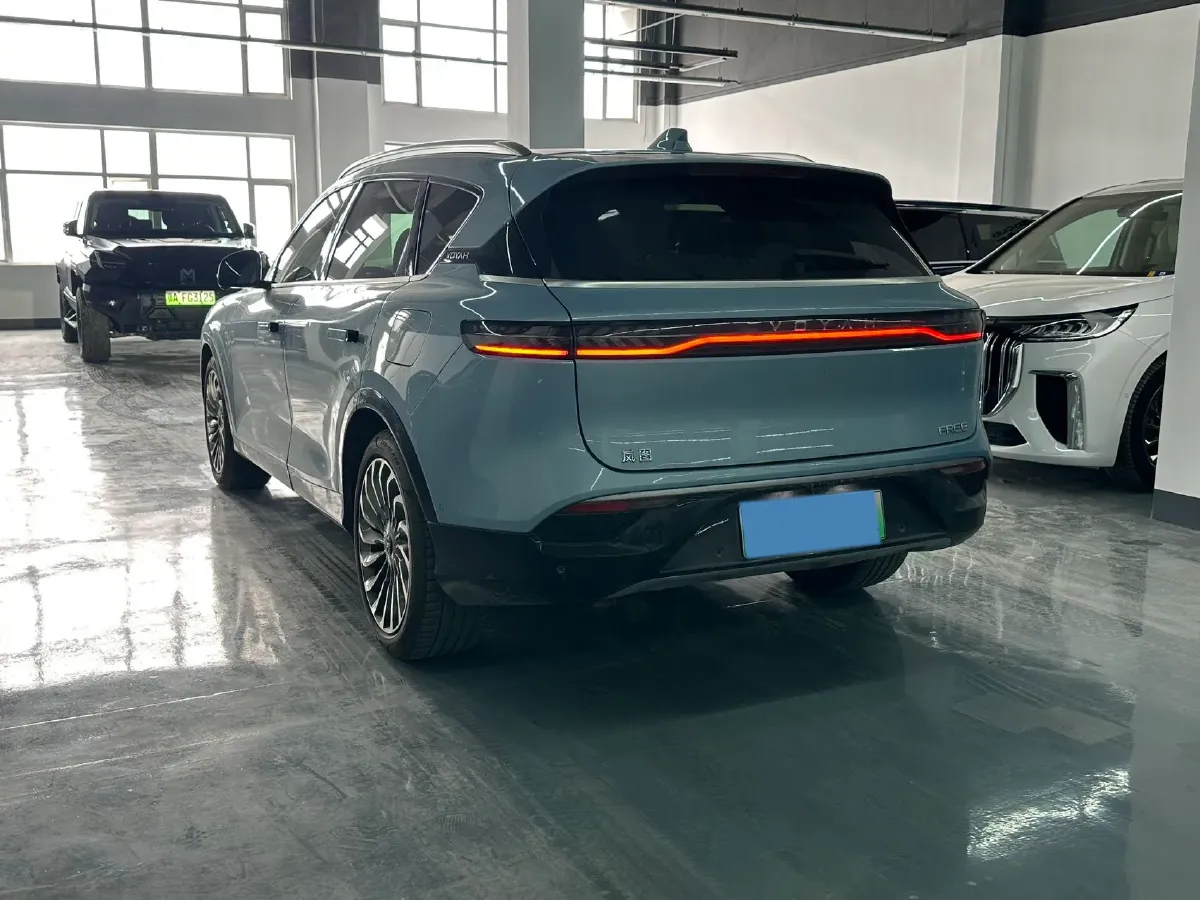 2021 Voyah FREE Range Extended 109HP REEV 33KWH,autocango,china used car exporter,china ev exporter,chinese used car exporter,chinese used ev exporter