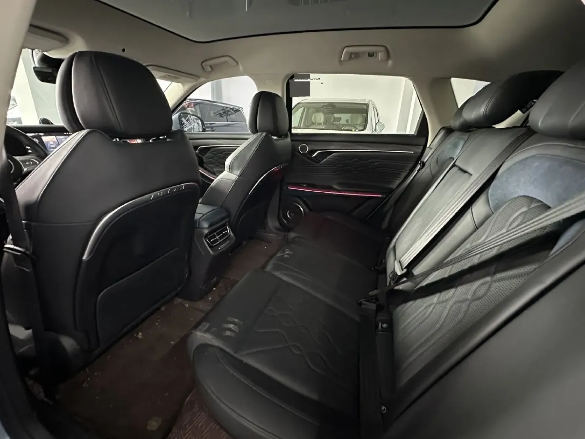 2021 Voyah FREE Range Extended 109HP REEV 33KWH,autocango,china used car exporter,china ev exporter,chinese used car exporter,chinese used ev exporter