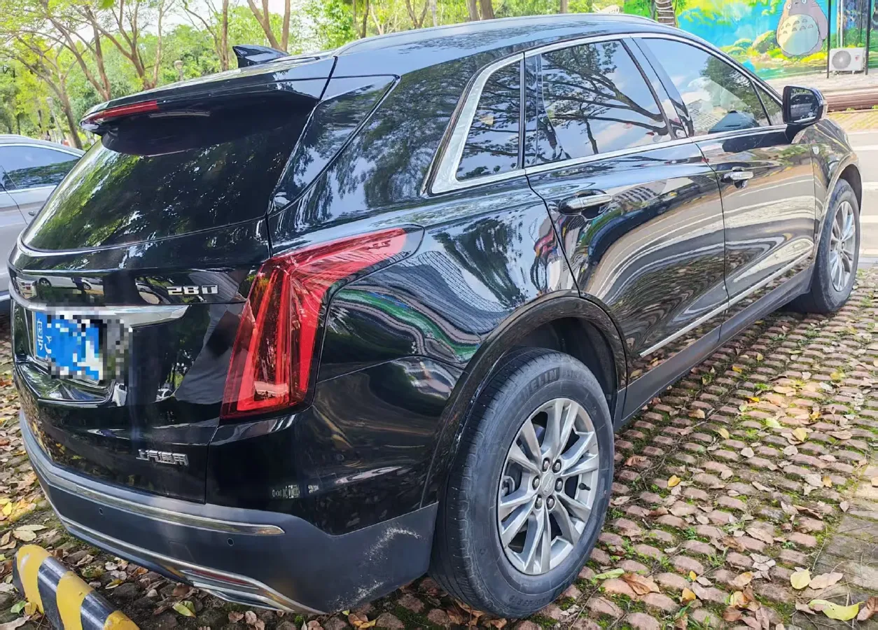 2021 Cadillac XT5 2.0T 237HP L4 9AT,autocango,china used car exporter,china ev exporter,chinese used car exporter,chinese used ev exporter