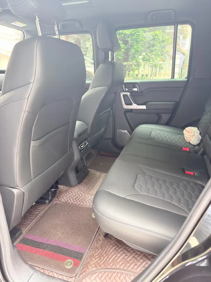 2025 212 212 T01 2.0T 252HP L4 8AT,autocango,china used car exporter,china ev exporter,chinese used car exporter,chinese used ev exporter