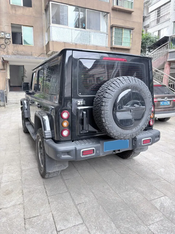 2025 212 212 T01 2.0T 252HP L4 8AT,autocango,china used car exporter,china ev exporter,chinese used car exporter,chinese used ev exporter
