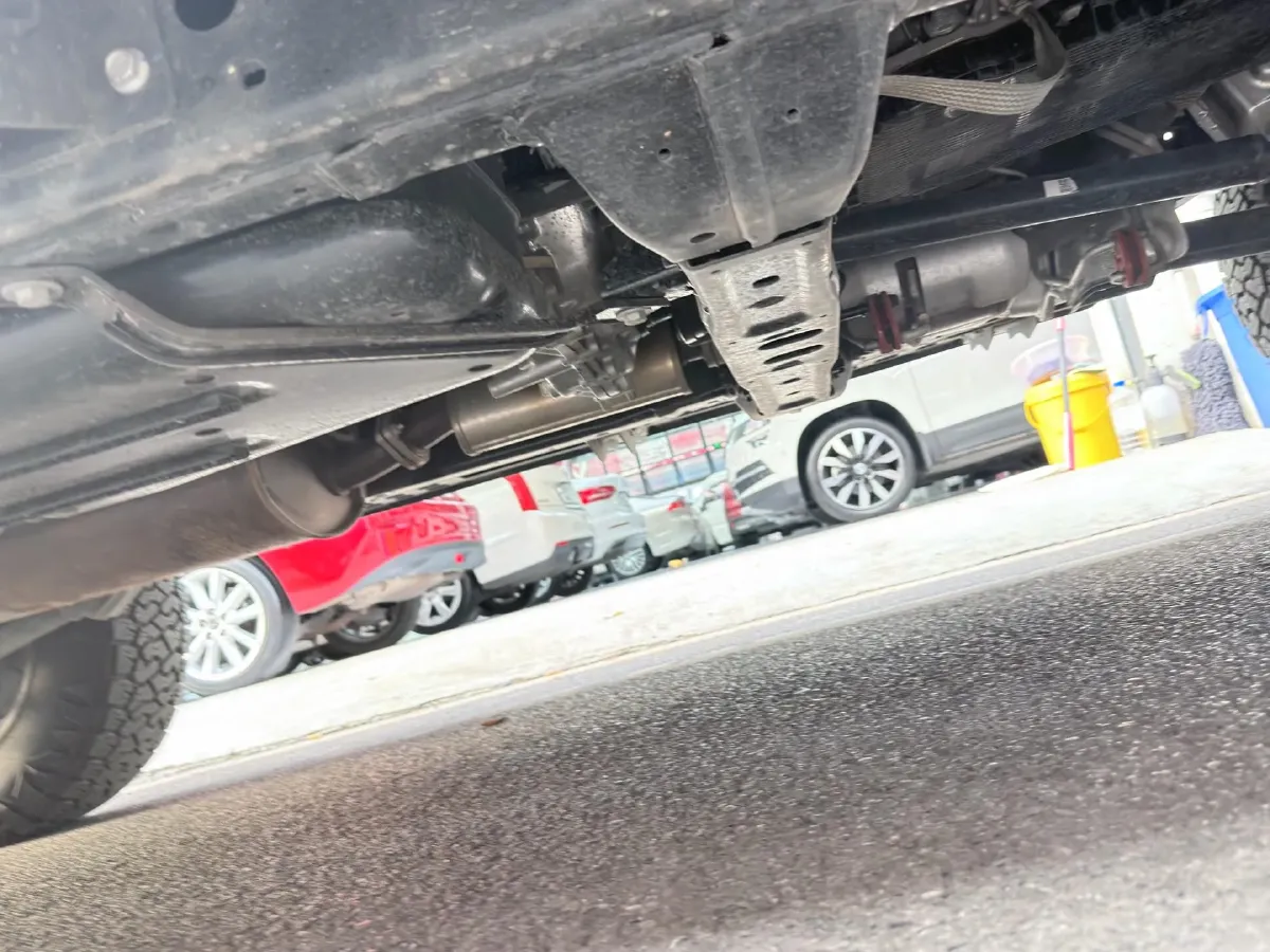 2025 212 212 T01 2.0T 252HP L4 8AT,autocango,china used car exporter,china ev exporter,chinese used car exporter,chinese used ev exporter