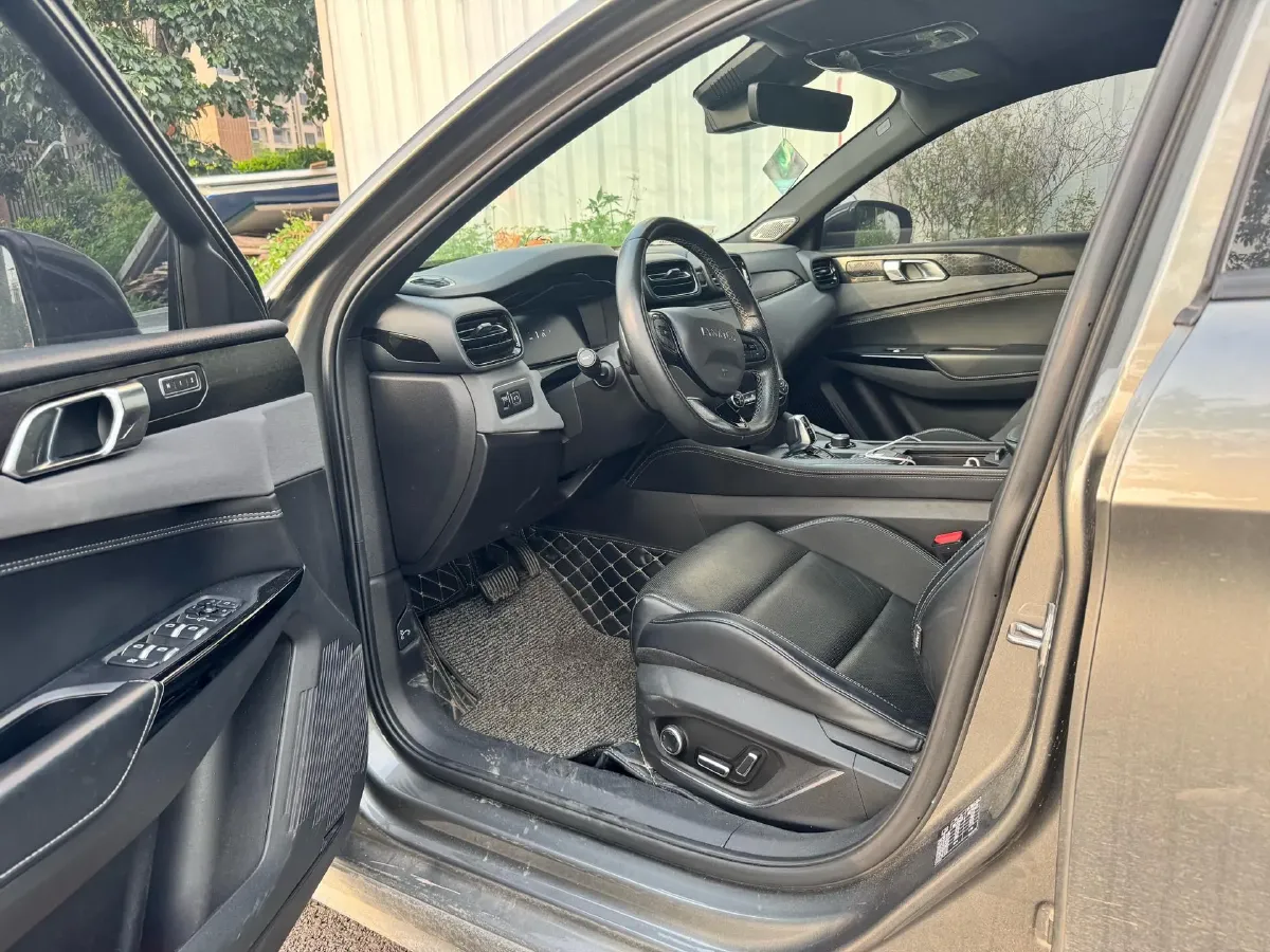 2022 LYNK&CO 03 2.0T 190HP L4 7DCT,autocango,china used car exporter,china ev exporter,chinese used car exporter,chinese used ev exporter