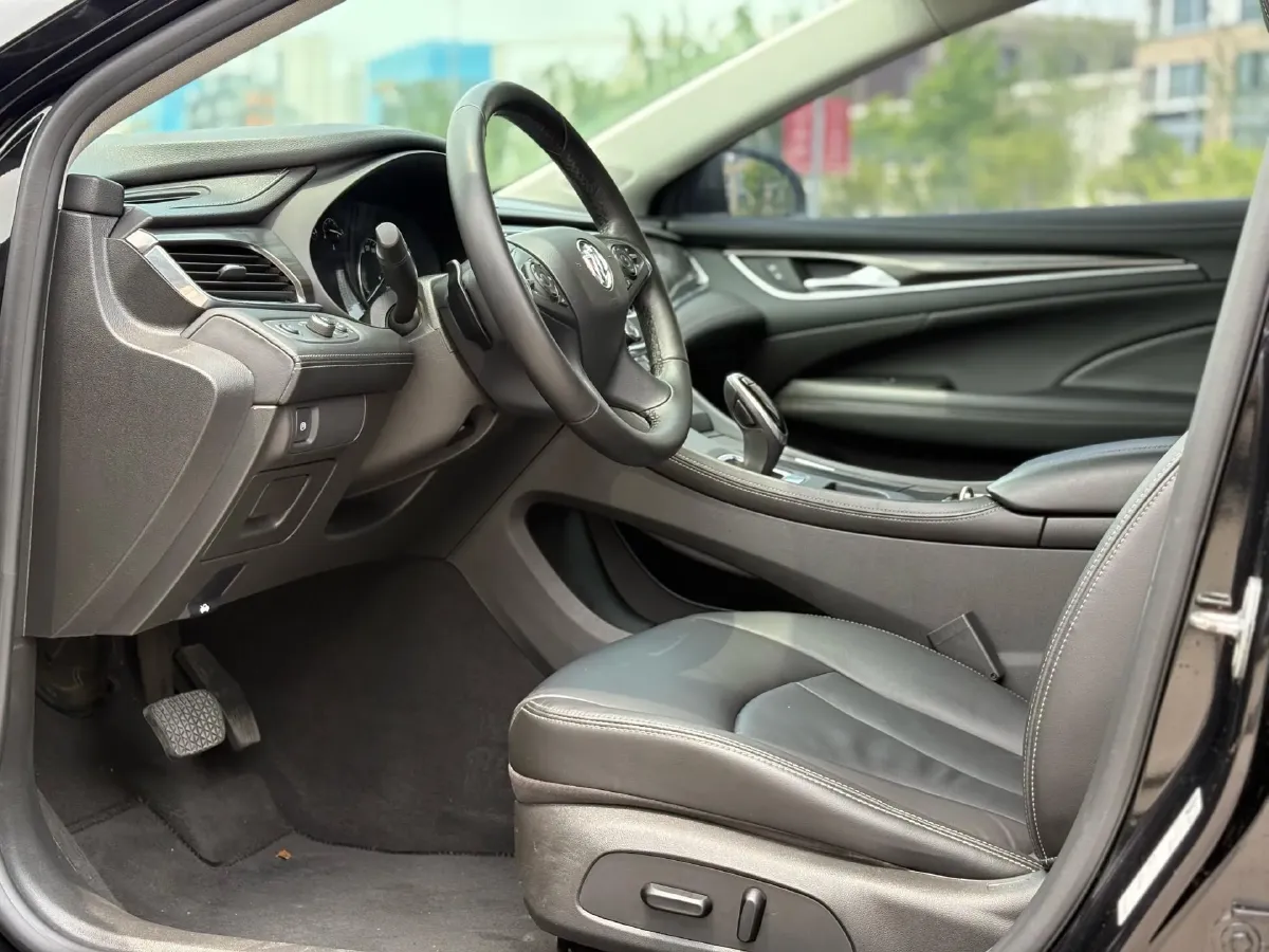 2021 Buick Larcosse 2.0T 237HP L4 9AT,autocango,china used car exporter,china ev exporter,chinese used car exporter,chinese used ev exporter
