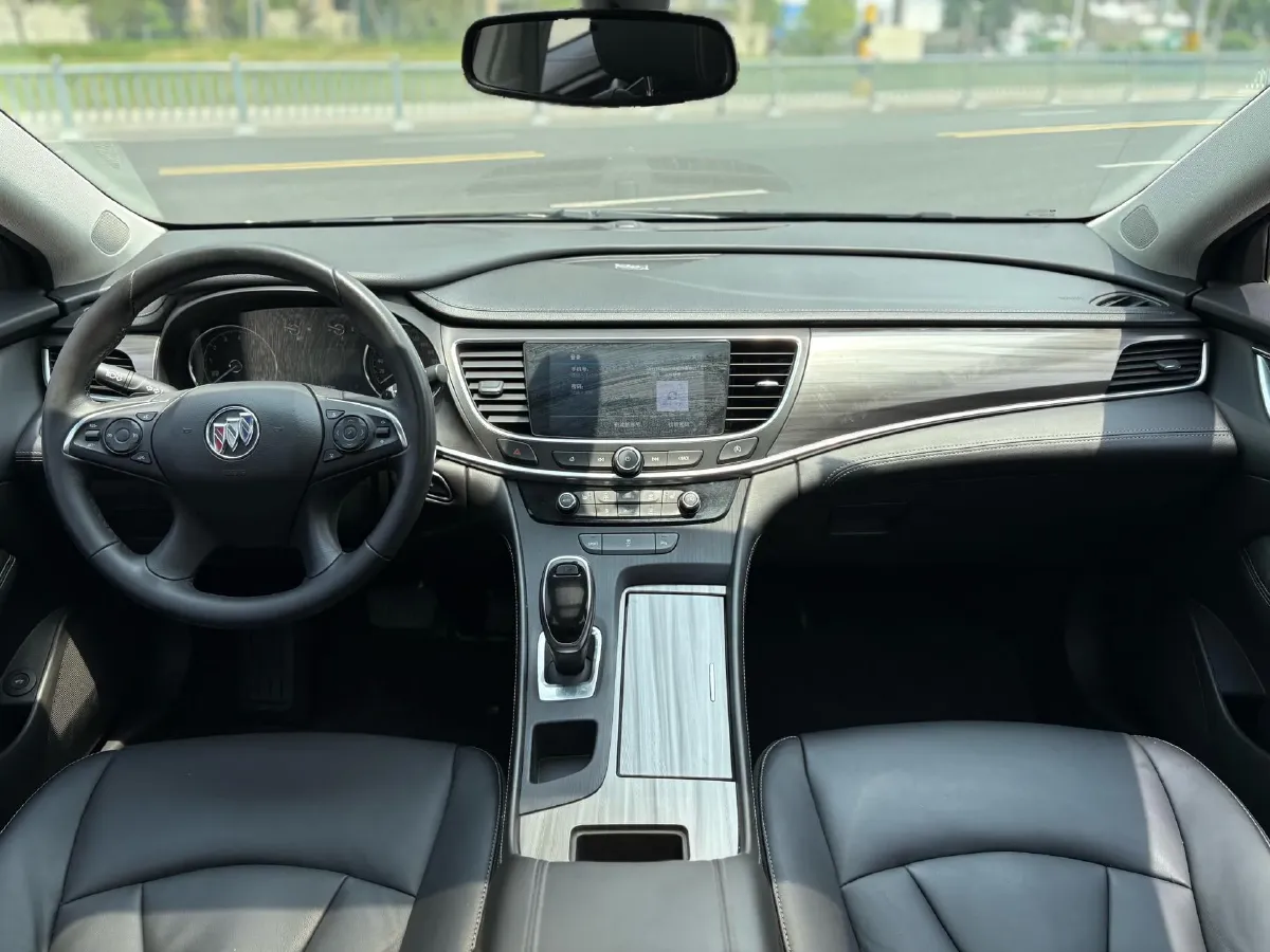 2021 Buick Larcosse 2.0T 237HP L4 9AT,autocango,china used car exporter,china ev exporter,chinese used car exporter,chinese used ev exporter
