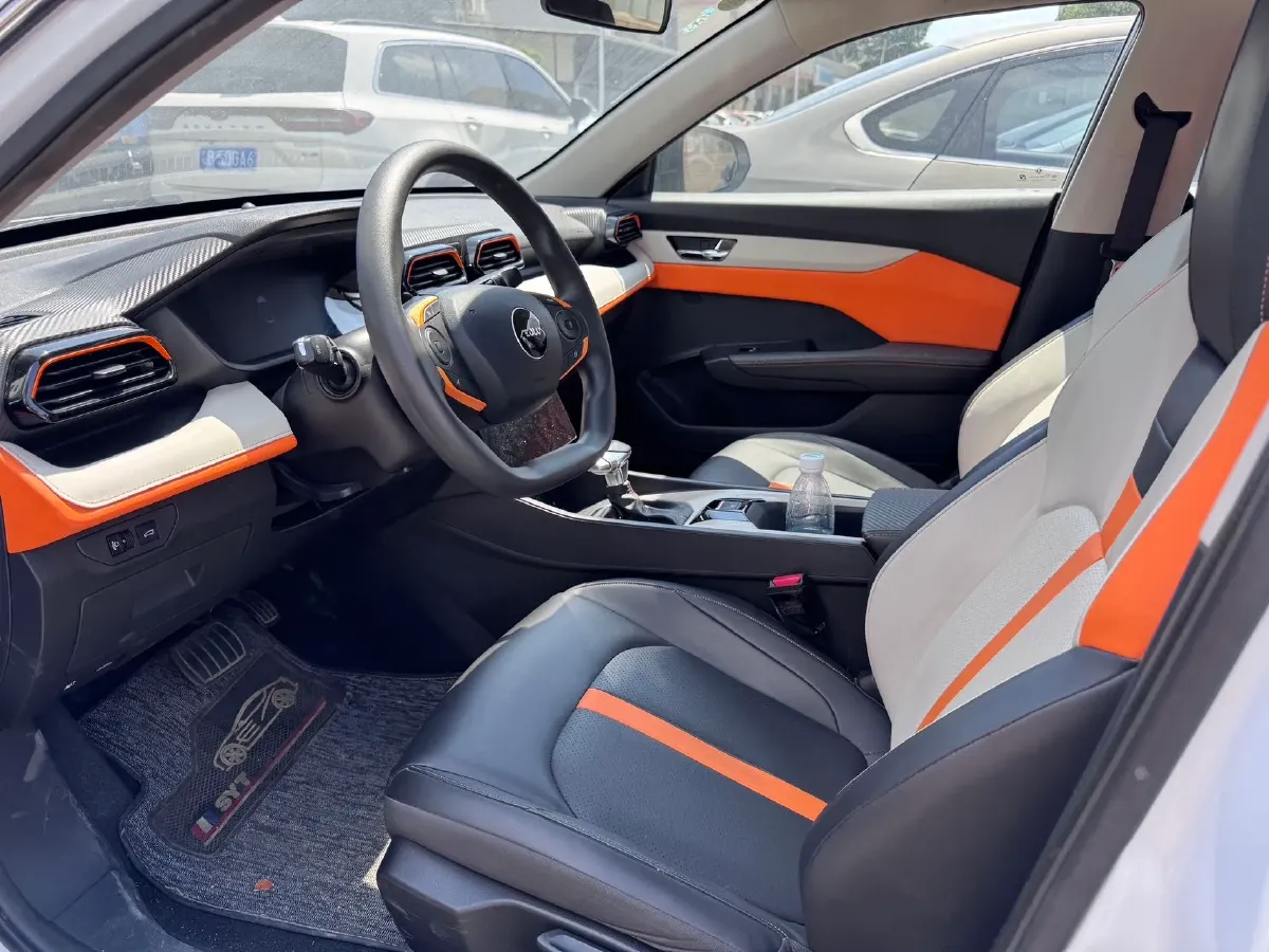 2023 DongFeng Aeolus YiXuan 1.5L 125HP L4 6DCT,autocango,china used car exporter,china ev exporter,chinese used car exporter,chinese used ev exporter
