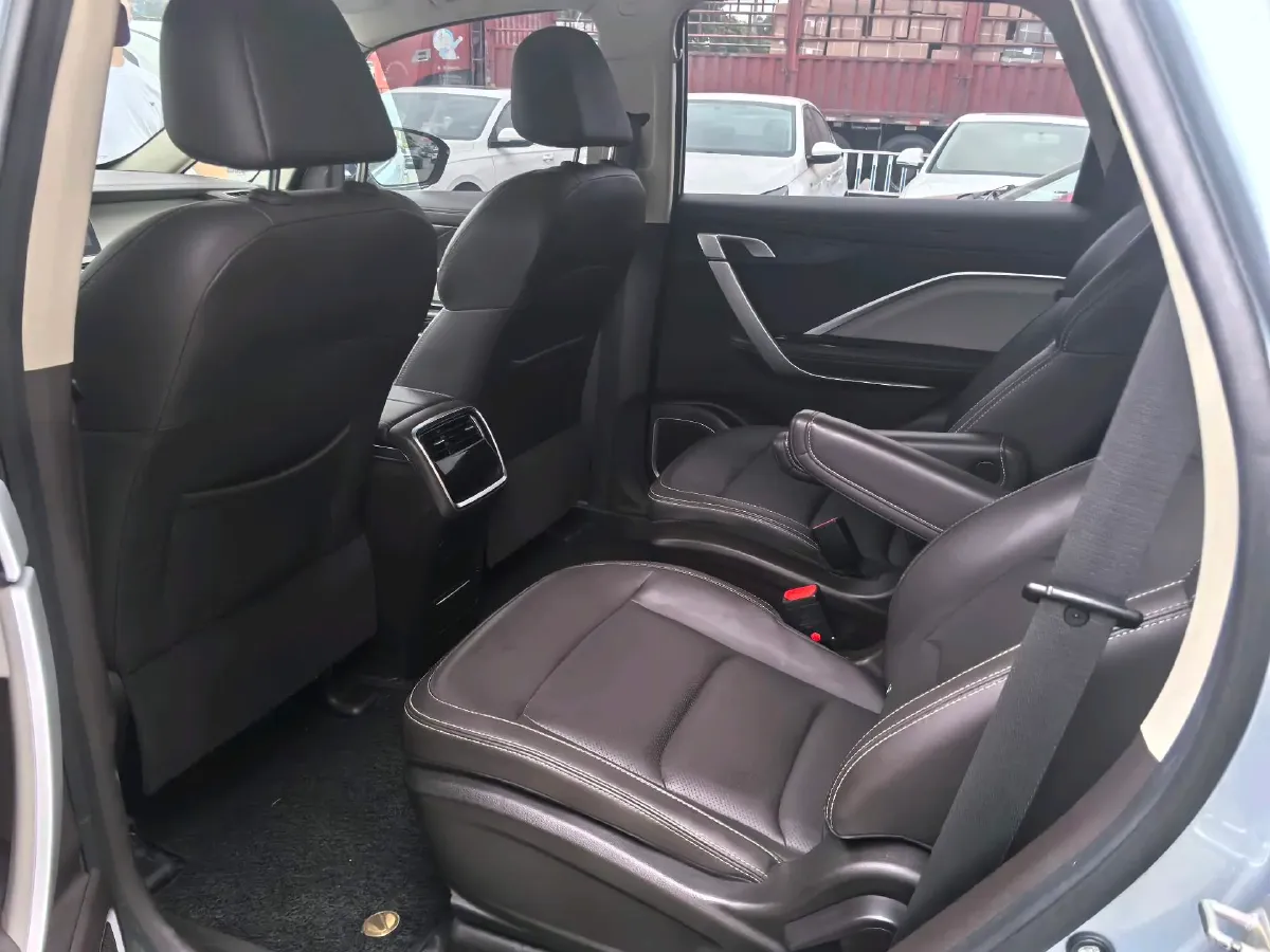 2019 Geely JiaJi 1.5T 177HP L3 7DCT,autocango,china used car exporter,china ev exporter,chinese used car exporter,chinese used ev exporter