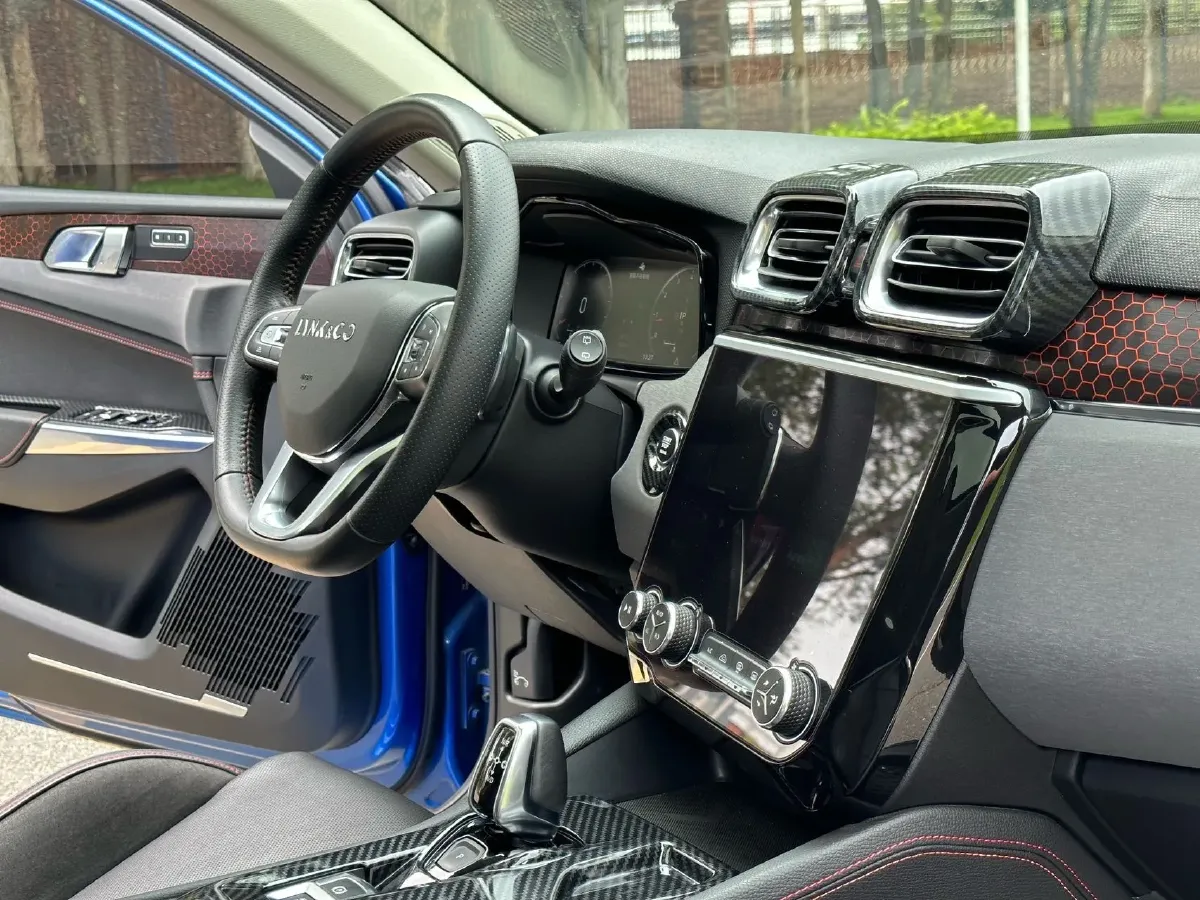 2019 LYNK&CO 02 2.0T 190HP L4 6AT,autocango,china used car exporter,china ev exporter,chinese used car exporter,chinese used ev exporter