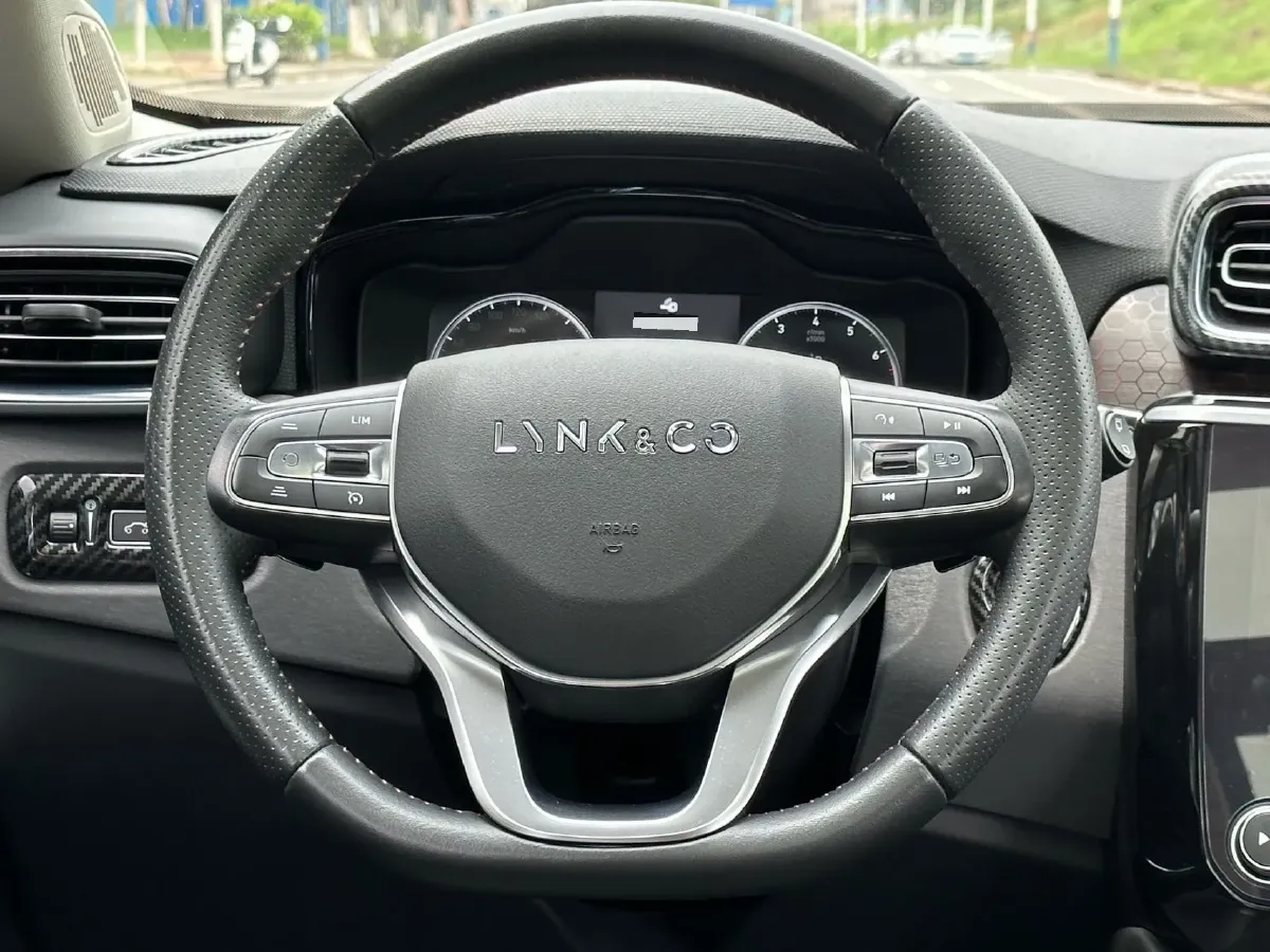 2019 LYNK&CO 02 2.0T 190HP L4 6AT,autocango,china used car exporter,china ev exporter,chinese used car exporter,chinese used ev exporter