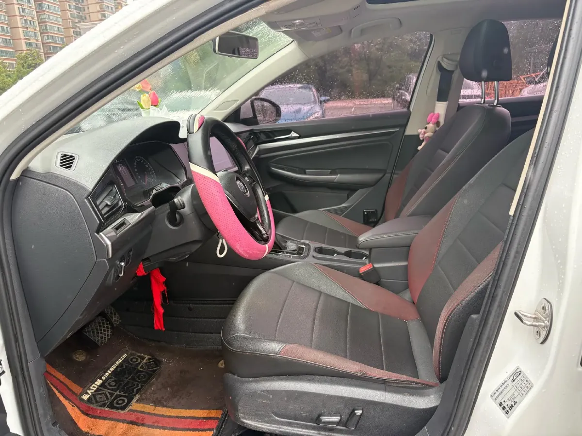 2019 Bestune T77 1.2T 143HP L4 7DCT,autocango,china used car exporter,china ev exporter,chinese used car exporter,chinese used ev exporter