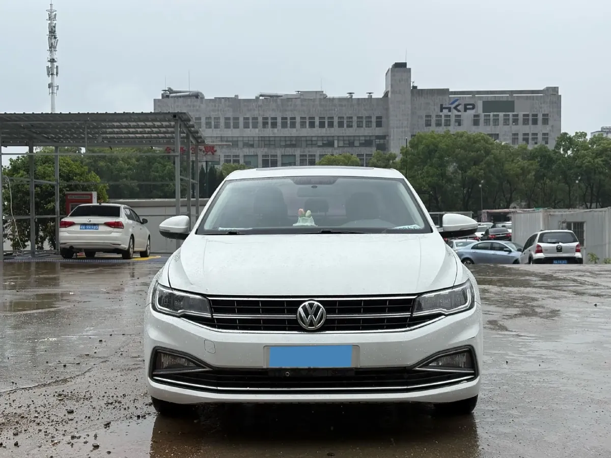 2019 Bestune T77 1.2T 143HP L4 7DCT,autocango,china used car exporter,china ev exporter,chinese used car exporter,chinese used ev exporter