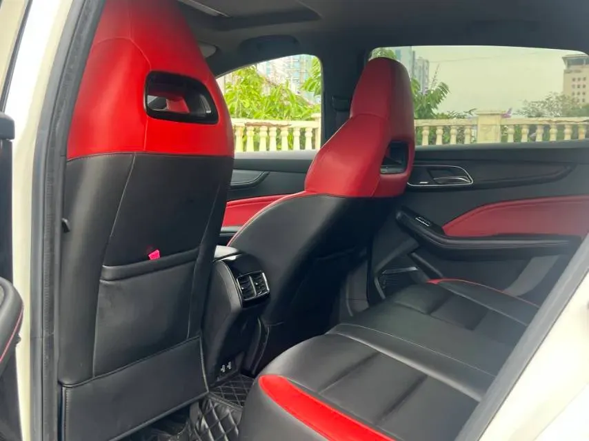 2020 MG MG6 1.5T 181HP L4 7DCT,autocango,china used car exporter,china ev exporter,chinese used car exporter,chinese used ev exporter