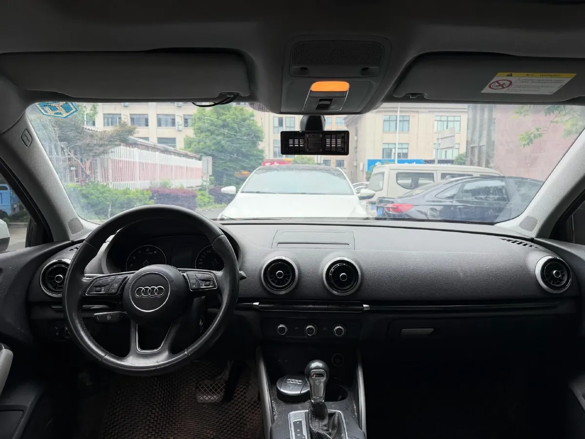 2020 Audi A3 1.4T 150HP L4 7DCT,autocango,china used car exporter,china ev exporter,chinese used car exporter,chinese used ev exporter