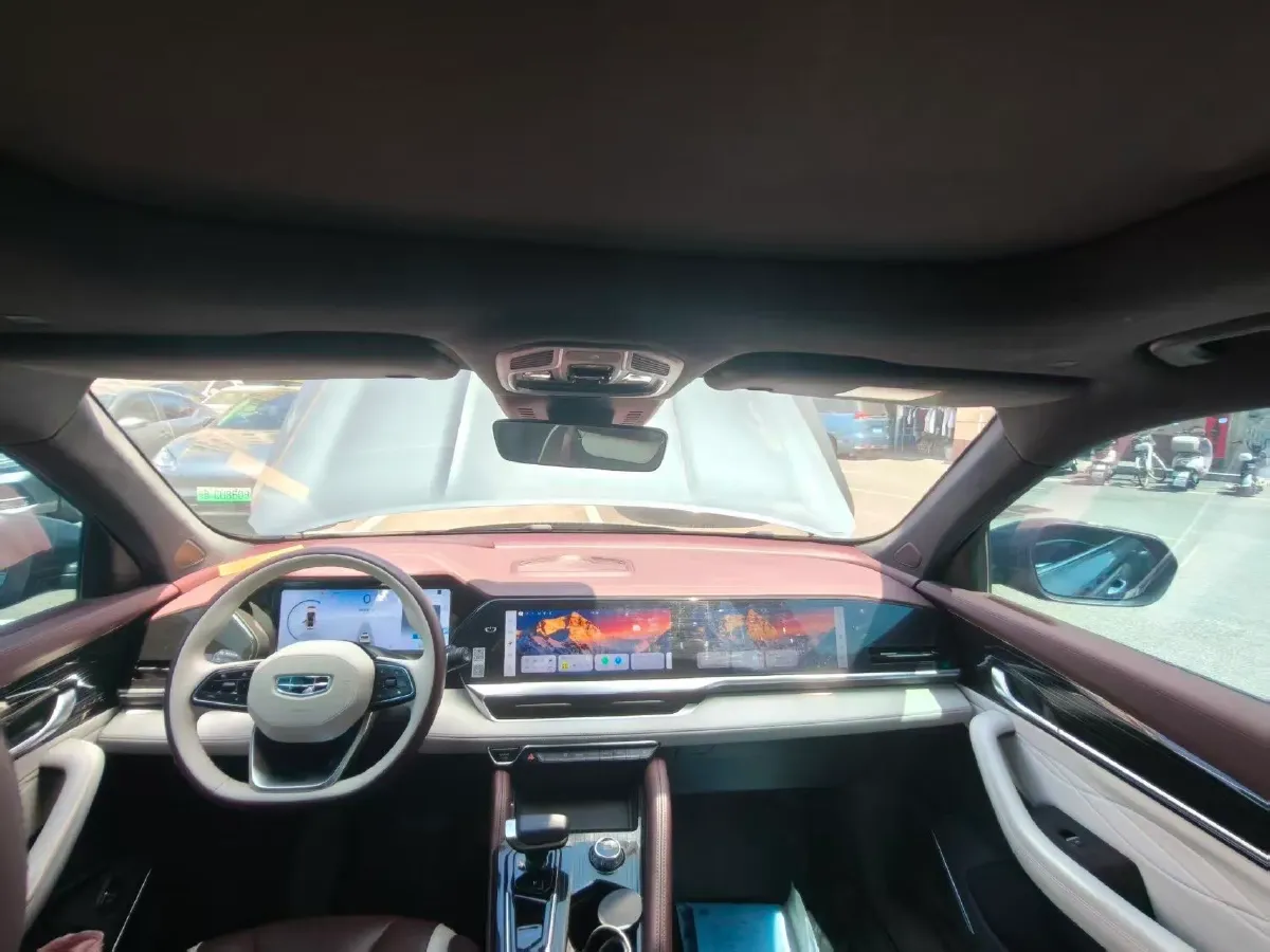 2021 Geely Monjaro 2.0T 218HP L4 7DCT,autocango,china used car exporter,china ev exporter,chinese used car exporter,chinese used ev exporter