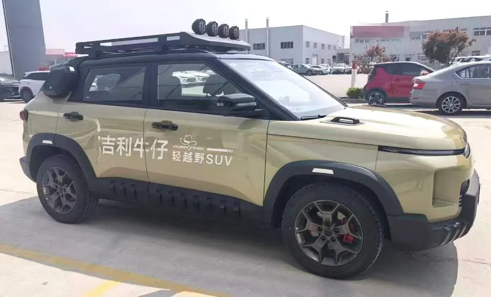 2025 Geely Cowboy 1.5T 181HP L4 7DCT,autocango,china used car exporter,china ev exporter,chinese used car exporter,chinese used ev exporter
