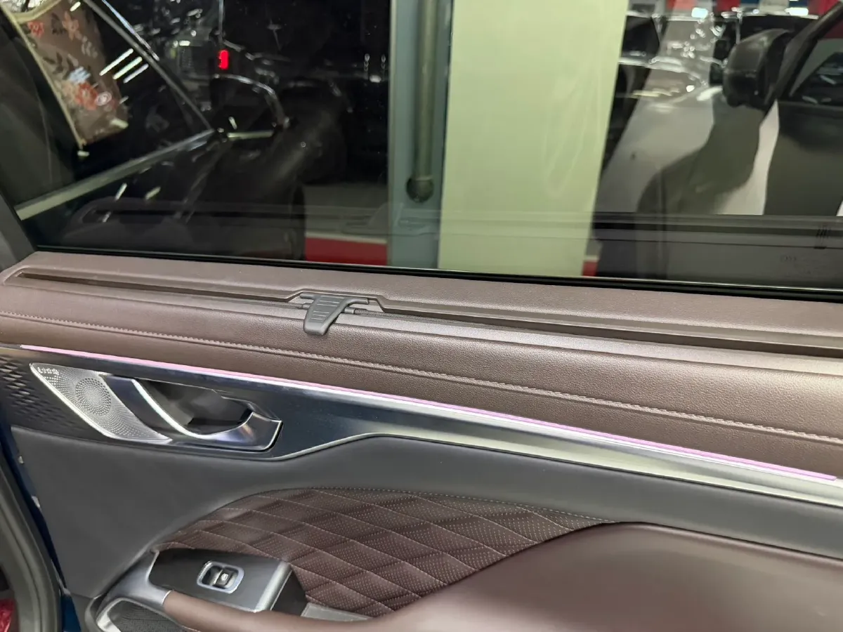 2021 MINI MINI 1.5T 102HP L3 7DCT,autocango,china used car exporter,china ev exporter,chinese used car exporter,chinese used ev exporter