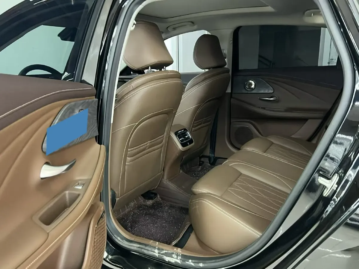 2023 Chery Arrizo 8 2.0T 254HP L4 7DCT,autocango,china used car exporter,china ev exporter,chinese used car exporter,chinese used ev exporter