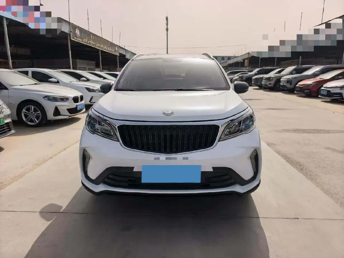 2022 Livan X3 PRO 1.5L 113HP L4 CVT,autocango,china used car exporter,china ev exporter,chinese used car exporter,chinese used ev exporter
