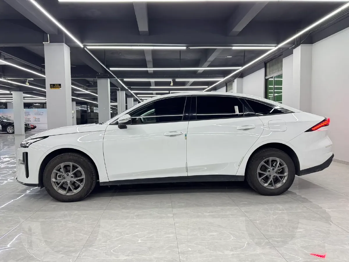 2025 BAW RuiSheng Trump M7 BEV 41.47KWH,autocango,china used car exporter,china ev exporter,chinese used car exporter,chinese used ev exporter