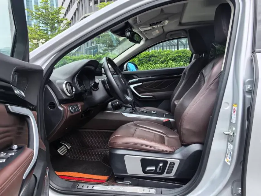 2017 WEY VV7 2.0T 234HP L4 7DCT,autocango,china used car exporter,china ev exporter,chinese used car exporter,chinese used ev exporter