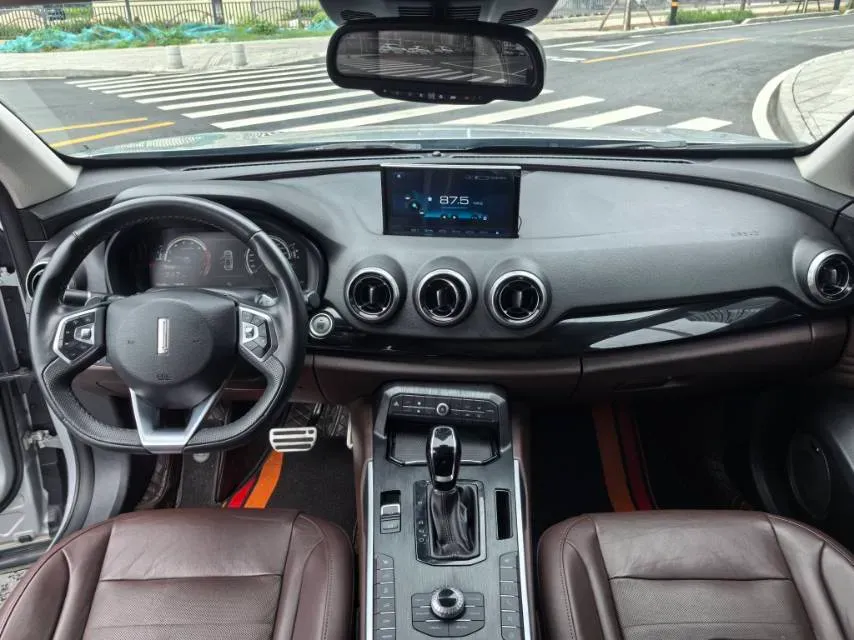 2017 WEY VV7 2.0T 234HP L4 7DCT,autocango,china used car exporter,china ev exporter,chinese used car exporter,chinese used ev exporter