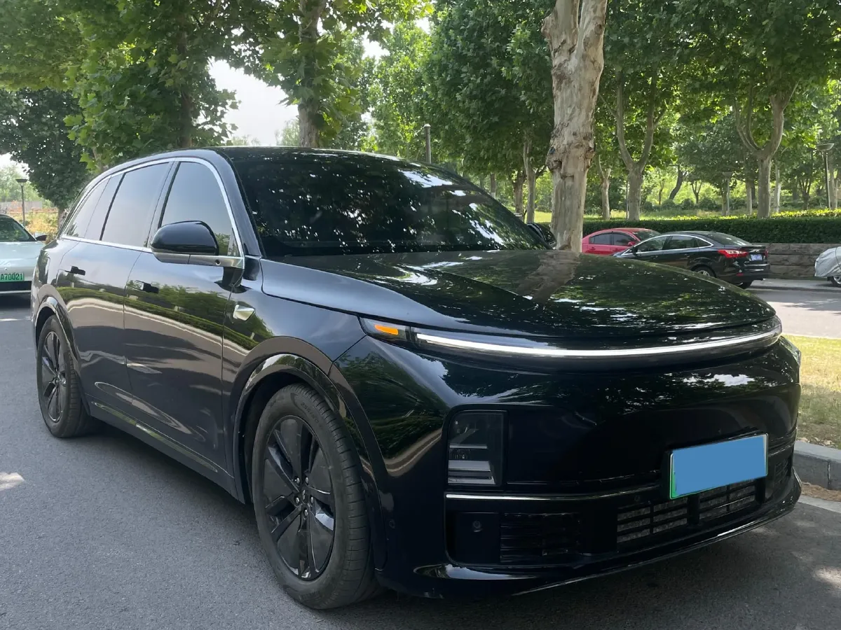 2024 Li L7 Range Extended 154HP REEV 42.8KWH,autocango,china used car exporter,china ev exporter,chinese used car exporter,chinese used ev exporter